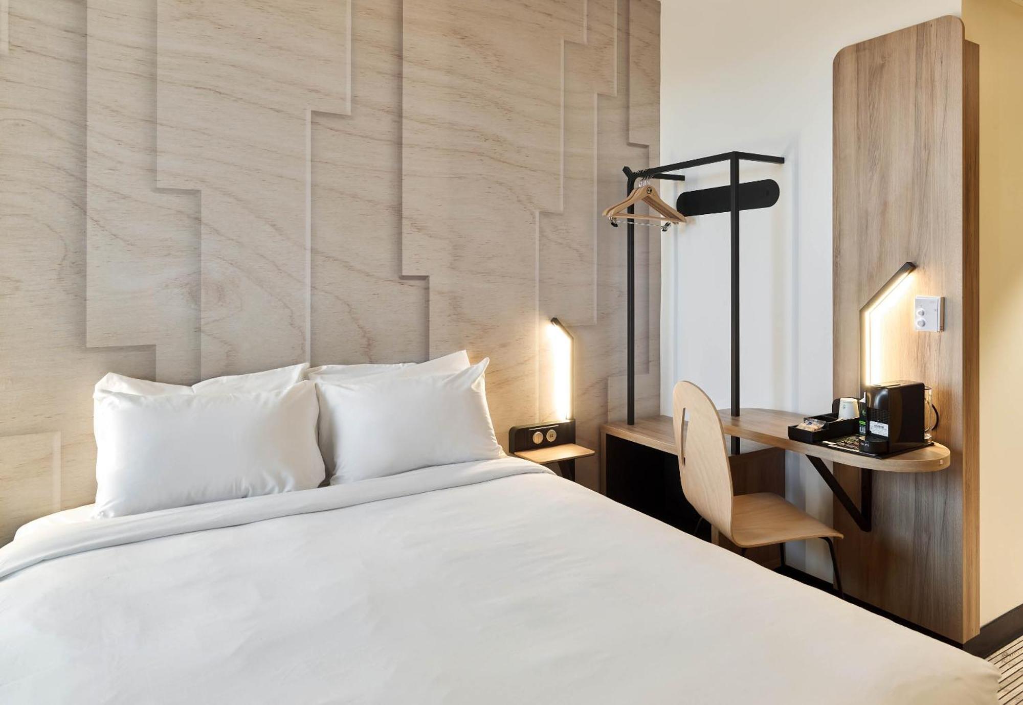 B&B Hotel Versailles Rocquencourt Eksteriør billede